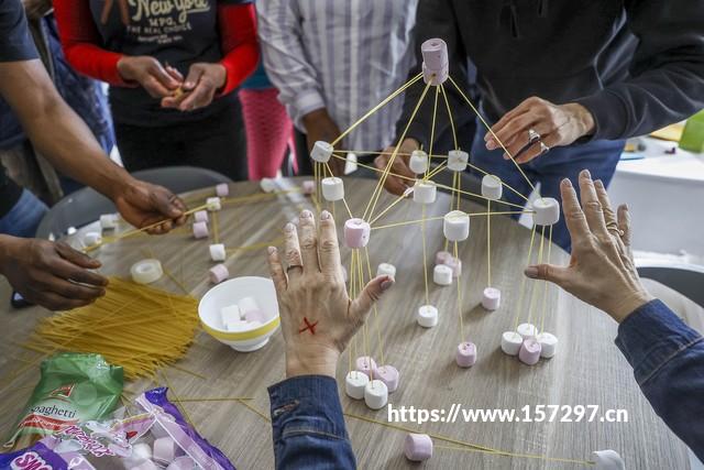 老师终于等来了救赎教程!30个小游戏让学生彻底搞懂物理(附指令)